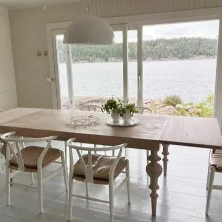 Seaside With Stunning Views Of The Oslofjord Semesterbostad *