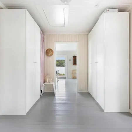 Seaside With Stunning Views Of The Oslofjord Semesterbostad